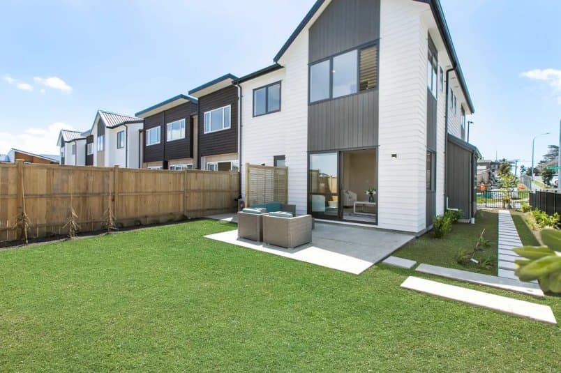 Image of townhouses